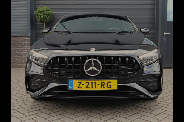 Mercedes-Benz A-Klasse 250 e Star Edition AMG Line | Pano | ACC | 19 Inch | Stoelverwarming