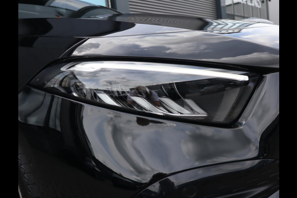 Mercedes-Benz A-Klasse 250 e Star Edition AMG Line | Pano | ACC | 19 Inch | Stoelverwarming