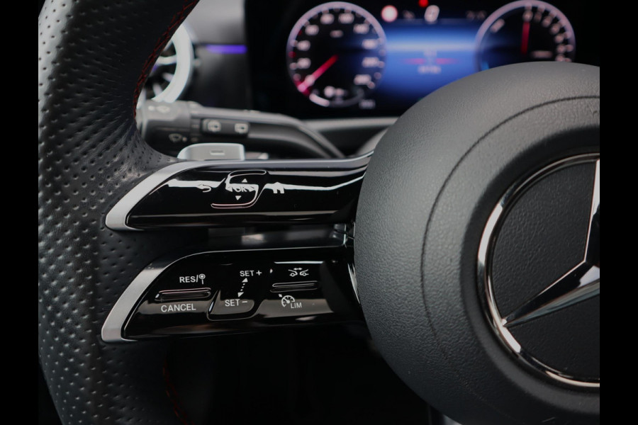 Mercedes-Benz A-Klasse 250 e Star Edition AMG Line | Pano | ACC | 19 Inch | Stoelverwarming