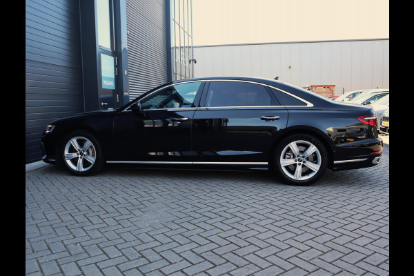 Audi A8 55 TFSI quattro Lang | Chauffeur Pakket | Massage stoelen voor en achter | B&O | Pano | Stoel ventilatie voor en achter
