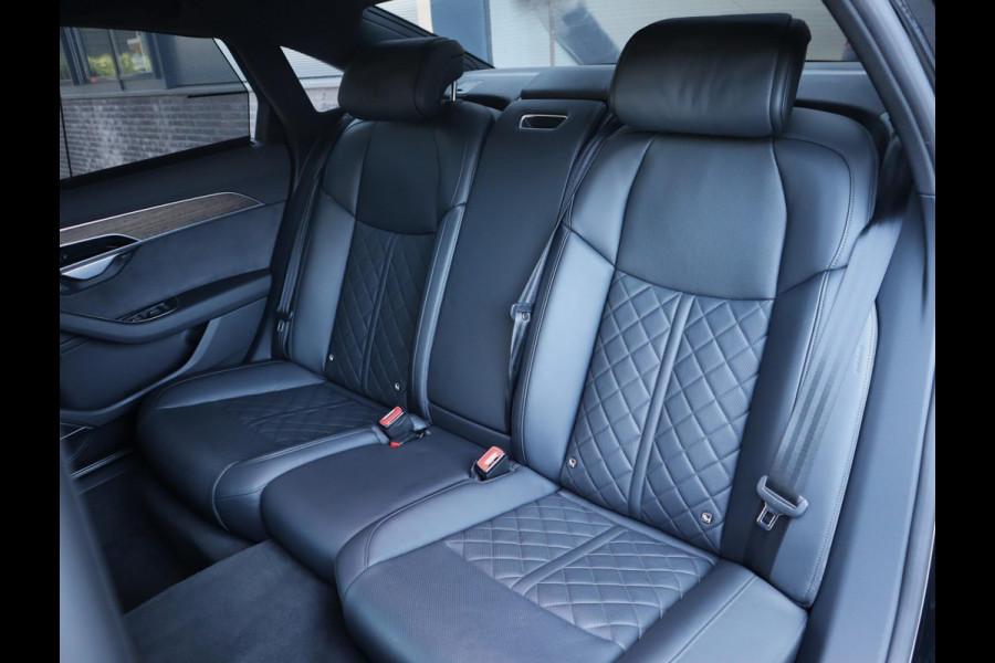 Audi A8 55 TFSI quattro Lang | Chauffeur Pakket | Massage stoelen voor en achter | B&O | Pano | Stoel ventilatie voor en achter