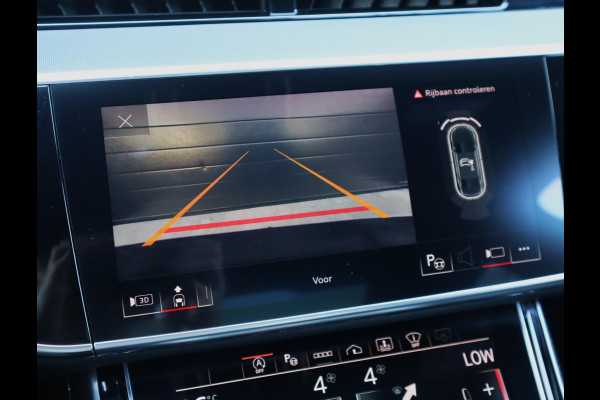 Audi A8 55 TFSI quattro Lang | Chauffeur Pakket | Massage stoelen voor en achter | B&O | Pano | Stoel ventilatie voor en achter