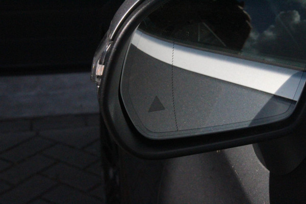 Mercedes-Benz C-Klasse Cabrio 200 AMG Line | ACC DISTRONIC | Nek verwarming | Premium Plus Pack