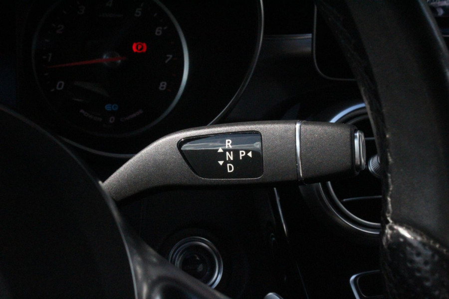 Mercedes-Benz C-Klasse Cabrio 200 AMG Line | ACC DISTRONIC | Nek verwarming | Premium Plus Pack