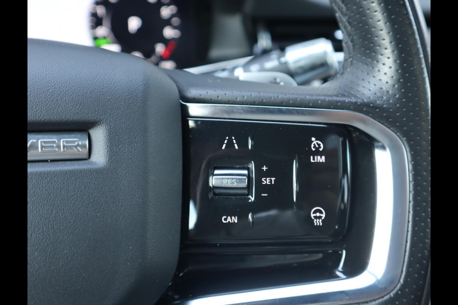 Land Rover Range Rover Evoque 1.5 P300e AWD R-Dynamic SE | Pano | 360 camera | Adaptieve Cruise Control | Stoel en stuurverwarming