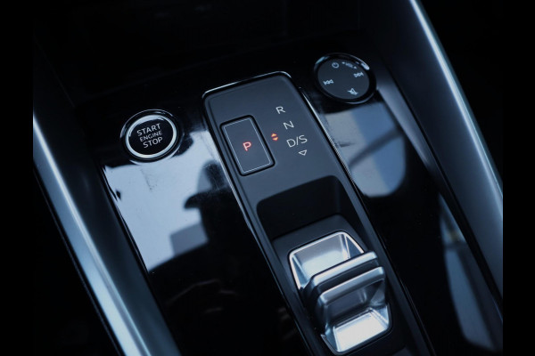 Audi A3 Sportback 45 TFSI e S edition Competition | Pano | ACC | Stoelverwarming
