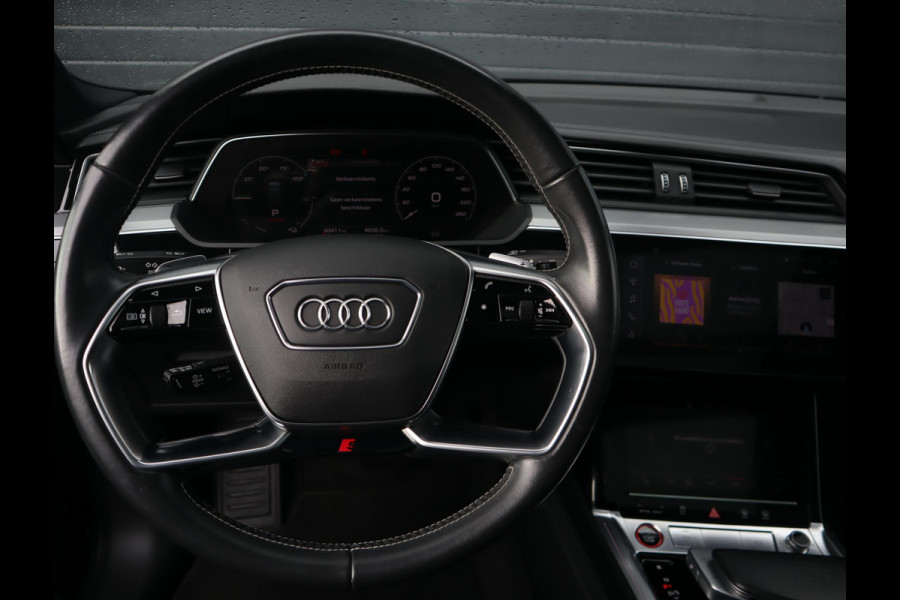 Audi e-tron Sportback S quattro 95 kWh | Pano | 360 graden | RS sportstoelen | Digitale buitenspiegels