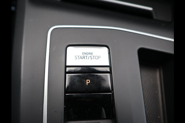 Volkswagen Golf 2.0 TSI R 4Motion | Akra | Leer |  Pano | R sportstoelen | Memory Seats |  Stoel verwarming en ventilatie