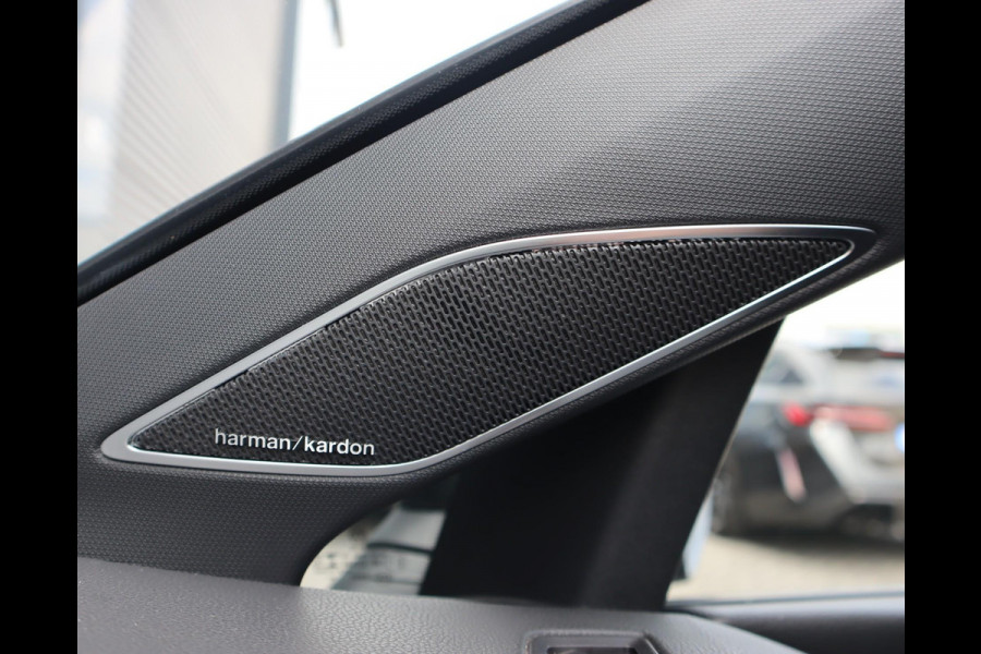Volkswagen Golf 2.0 TSI R 4Motion | Akra | Leer |  Pano | R sportstoelen | Memory Seats |  Stoel verwarming en ventilatie