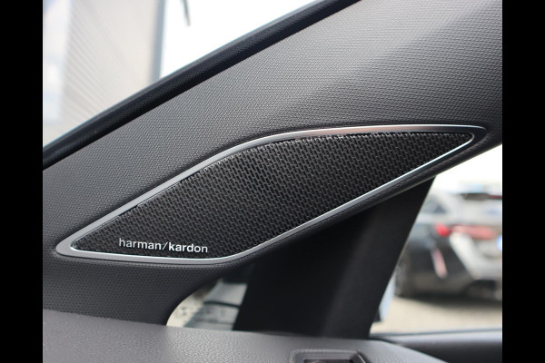 Volkswagen Golf 2.0 TSI R 4Motion | Akra | Leer |  Pano | R sportstoelen | Memory Seats |  Stoel verwarming en ventilatie