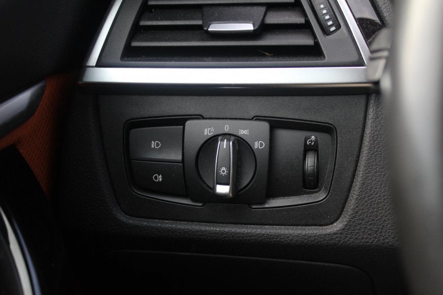 BMW 4 Serie Coupé 420i M Sport | H+K | Elektrische stoelen | Memory | Leer | Dealer onderhouden