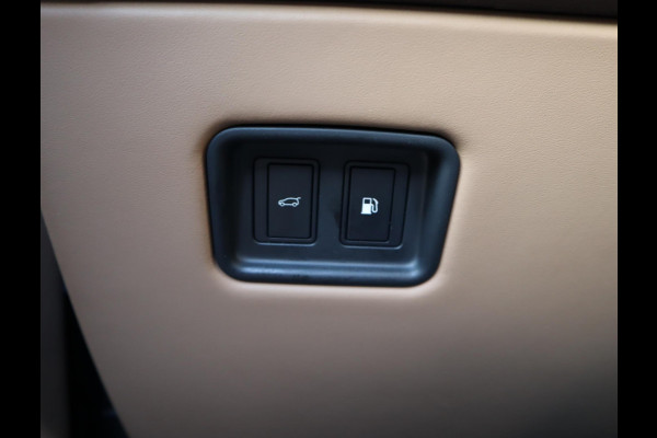 Land Rover Range Rover 3.0 P510e Autobiography PHEV | Pano | Stoel en stuurverwarming | Memoty seats voor en achter | 360 camera | Trekhaak