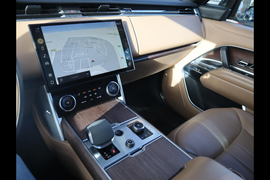 Land Rover Range Rover 3.0 P510e Autobiography PHEV | Pano | Stoel en stuurverwarming | Memoty seats voor en achter | 360 camera | Trekhaak