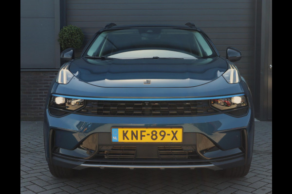 Lynk & Co 01 1.5 | Pano | Memory | Carplay