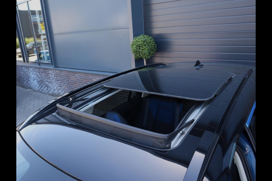 Lynk & Co 01 1.5 | Pano | Memory | Carplay