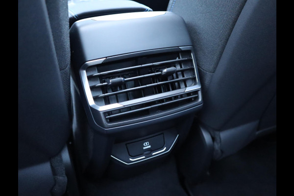 Lynk & Co 01 1.5 | Pano | Memory | Carplay