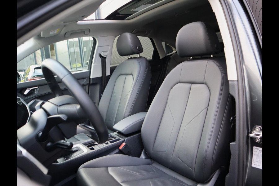 Audi Q3 Sportback 40 TFSI quattro S Edition | S-line | Pano | Trekhaak | all weather banden | Leer