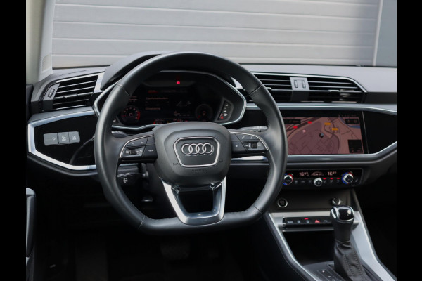 Audi Q3 Sportback 40 TFSI quattro S Edition | S-line | Pano | Trekhaak | all weather banden | Leer