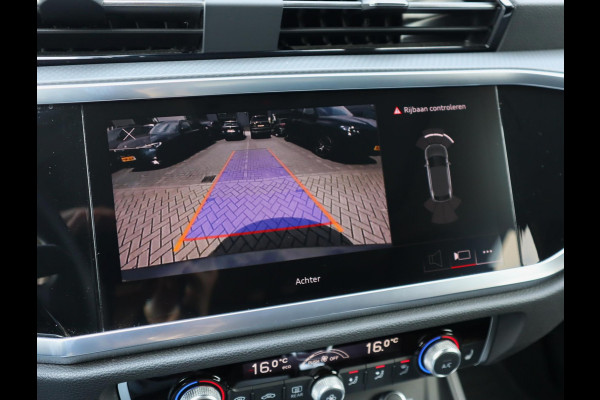 Audi Q3 Sportback 40 TFSI quattro S Edition | S-line | Pano | Trekhaak | all weather banden | Leer