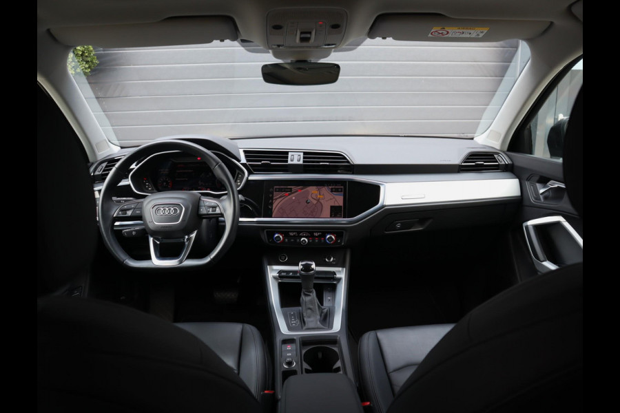 Audi Q3 Sportback 40 TFSI quattro S Edition | S-line | Pano | Trekhaak | all weather banden | Leer