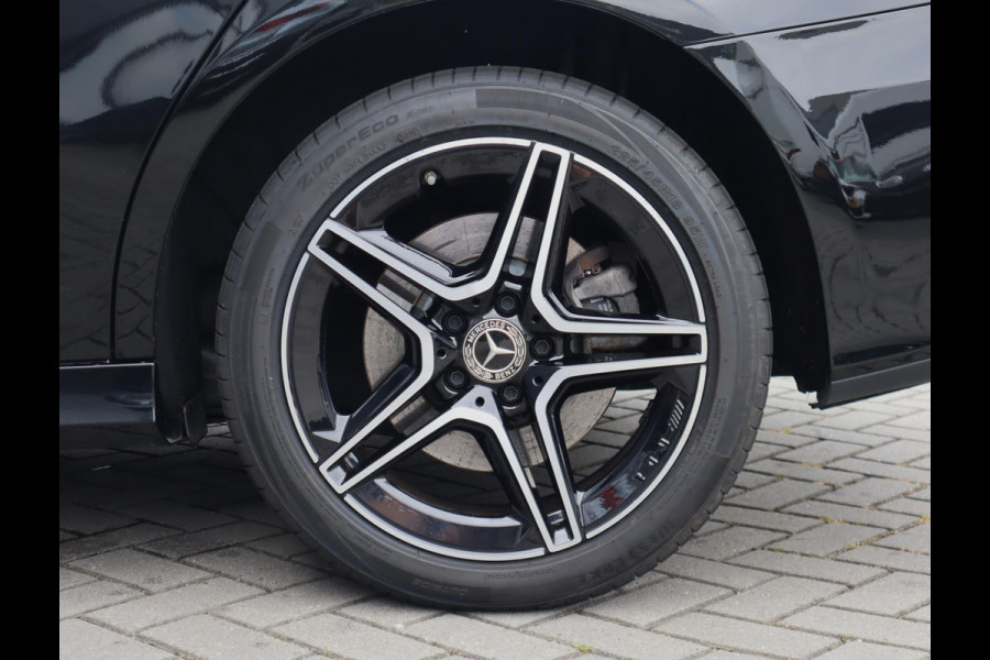 Mercedes-Benz A-Klasse 250 e AMG Line | Pano | Camera | sfeerverlichting | Stoelverwarming