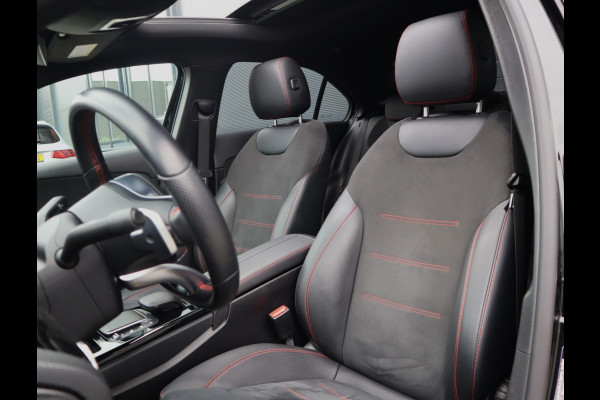 Mercedes-Benz A-Klasse 250 e AMG Line | Pano | Camera | sfeerverlichting | Stoelverwarming