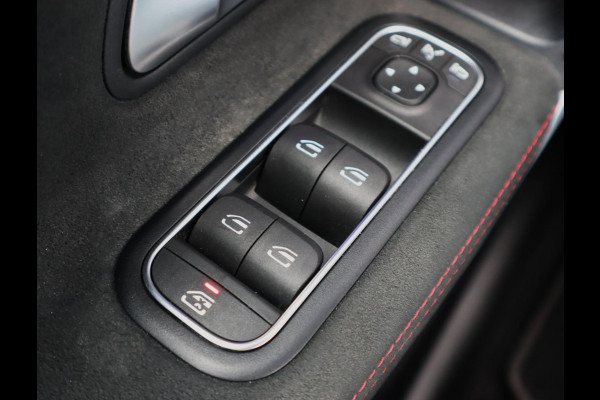 Mercedes-Benz A-Klasse 250 e AMG Line | Pano | Camera | sfeerverlichting | Stoelverwarming