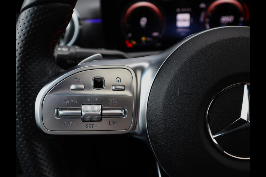 Mercedes-Benz A-Klasse 250 e AMG Line | Pano | Camera | sfeerverlichting | Stoelverwarming