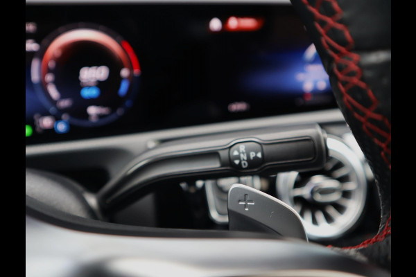 Mercedes-Benz A-Klasse 250 e AMG Line | Pano | Camera | sfeerverlichting | Stoelverwarming