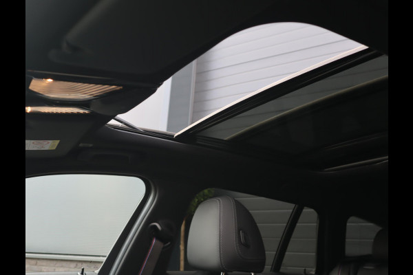 BMW 3 Serie Touring 330i xDrive | Pano | HUD  | 360 Camera | Trekhaak
