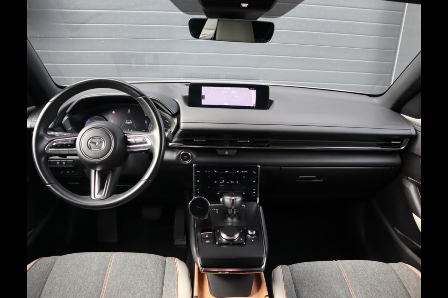 Mazda MX-30 e-SkyActiv 145 First Edition 36 kWh | SOH 94% | Voorstoelen verwarmd | HUD | Camera | Memory Seats