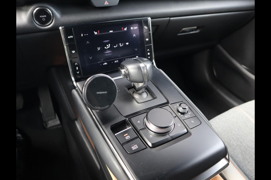Mazda MX-30 e-SkyActiv 145 First Edition 36 kWh | SOH 94% | Voorstoelen verwarmd | HUD | Camera | Memory Seats