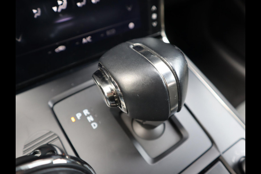 Mazda MX-30 e-SkyActiv 145 First Edition 36 kWh | SOH 94% | Voorstoelen verwarmd | HUD | Camera | Memory Seats