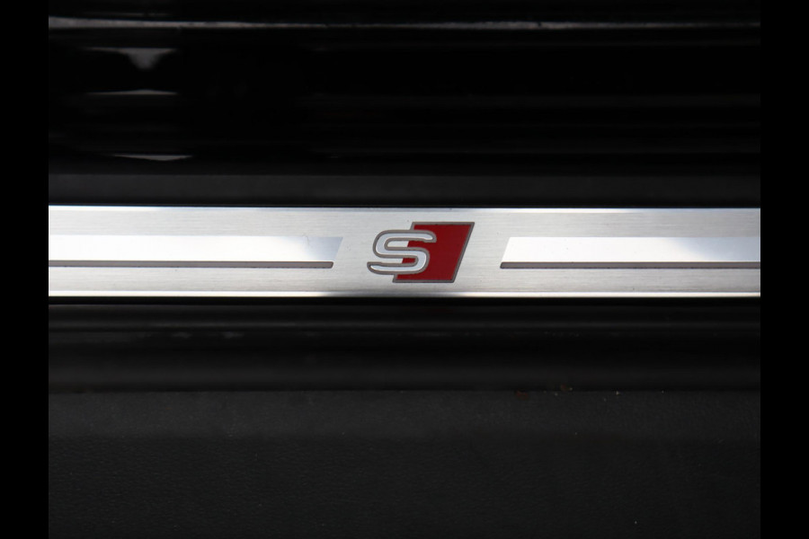 Audi A6 Avant 55 TFSI e quattro Pro Line S Competition | RS-sportstoelen | B&O | Pano | HUD | 360 Camera | BLIS | Matrix