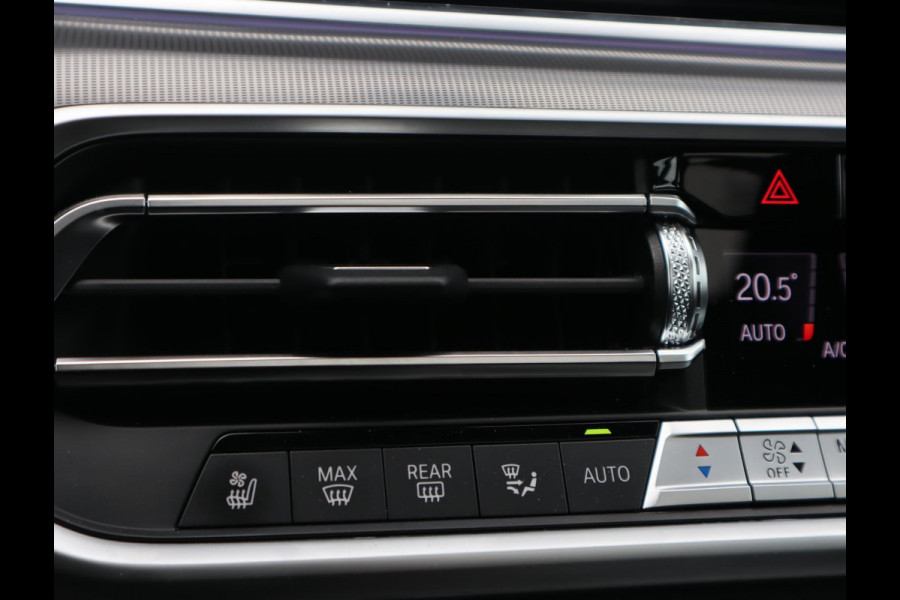 BMW X5 xDrive45e M Sport | Skylounge | Bowers en Wilkins | Softclose | Trekhaak | 22 Inch