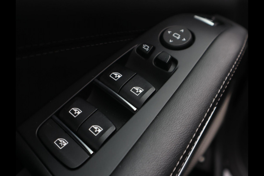 BMW X5 xDrive45e M Sport | Skylounge | Bowers en Wilkins | Softclose | Trekhaak | 22 Inch