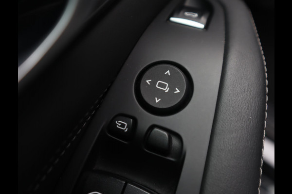 BMW X5 xDrive45e M Sport | Skylounge | Bowers en Wilkins | Softclose | Trekhaak | 22 Inch