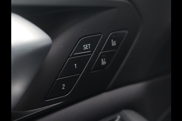 BMW X5 xDrive45e M Sport | Skylounge | Bowers en Wilkins | Softclose | Trekhaak | 22 Inch