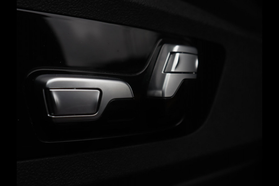 BMW X5 xDrive45e M Sport | Skylounge | Bowers en Wilkins | Softclose | Trekhaak | 22 Inch
