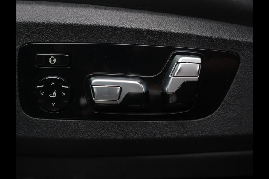 BMW X5 xDrive45e M Sport | Skylounge | Bowers en Wilkins | Softclose | Trekhaak | 22 Inch