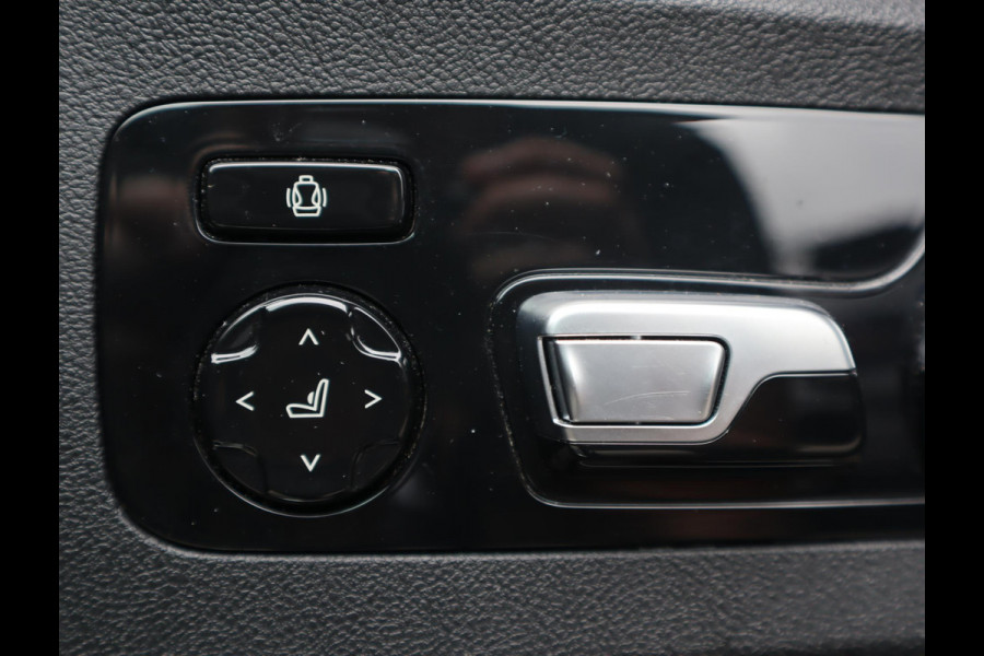 BMW X5 xDrive45e M Sport | Skylounge | Bowers en Wilkins | Softclose | Trekhaak | 22 Inch