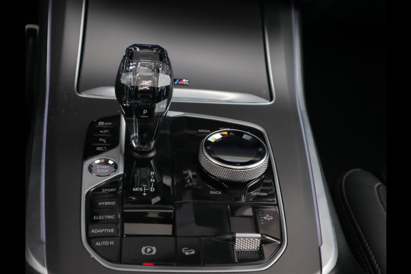 BMW X5 xDrive45e M Sport | Skylounge | Bowers en Wilkins | Softclose | Trekhaak | 22 Inch