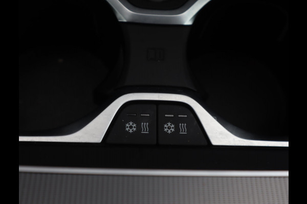 BMW X5 xDrive45e M Sport | Skylounge | Bowers en Wilkins | Softclose | Trekhaak | 22 Inch