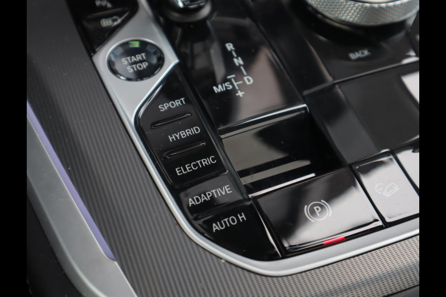 BMW X5 xDrive45e M Sport | Skylounge | Bowers en Wilkins | Softclose | Trekhaak | 22 Inch