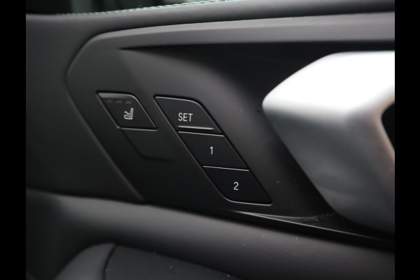 BMW X5 xDrive45e M Sport | Skylounge | Bowers en Wilkins | Softclose | Trekhaak | 22 Inch