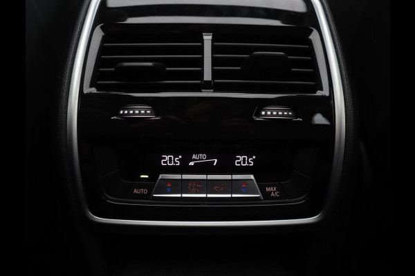 BMW X5 xDrive45e M Sport | Skylounge | Bowers en Wilkins | Softclose | Trekhaak | 22 Inch