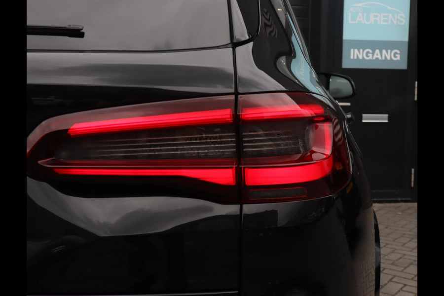 BMW X5 xDrive45e M Sport | Skylounge | Bowers en Wilkins | Softclose | Trekhaak | 22 Inch