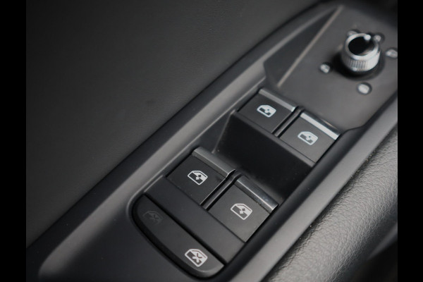 Audi Q5 50 TFSI e S Line | Pano | B&O | ACC | Stoelen en achterbank verwarming