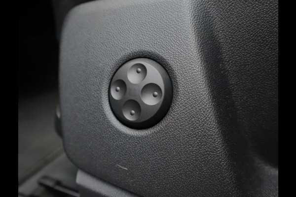 Audi Q5 50 TFSI e S Line | Pano | B&O | ACC | Stoelen en achterbank verwarming