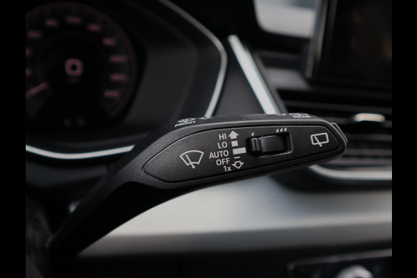 Audi Q5 50 TFSI e S Line | Pano | B&O | ACC | Stoelen en achterbank verwarming